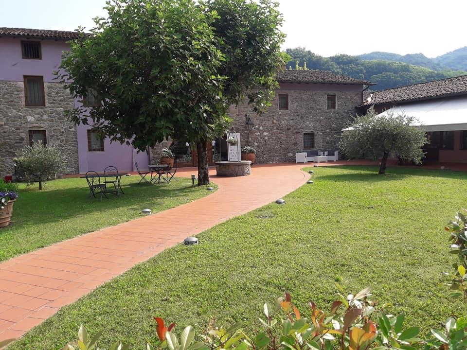 Antica Locanda San Leonardo 1554 Ghivizzano ภายนอก รูปภาพ